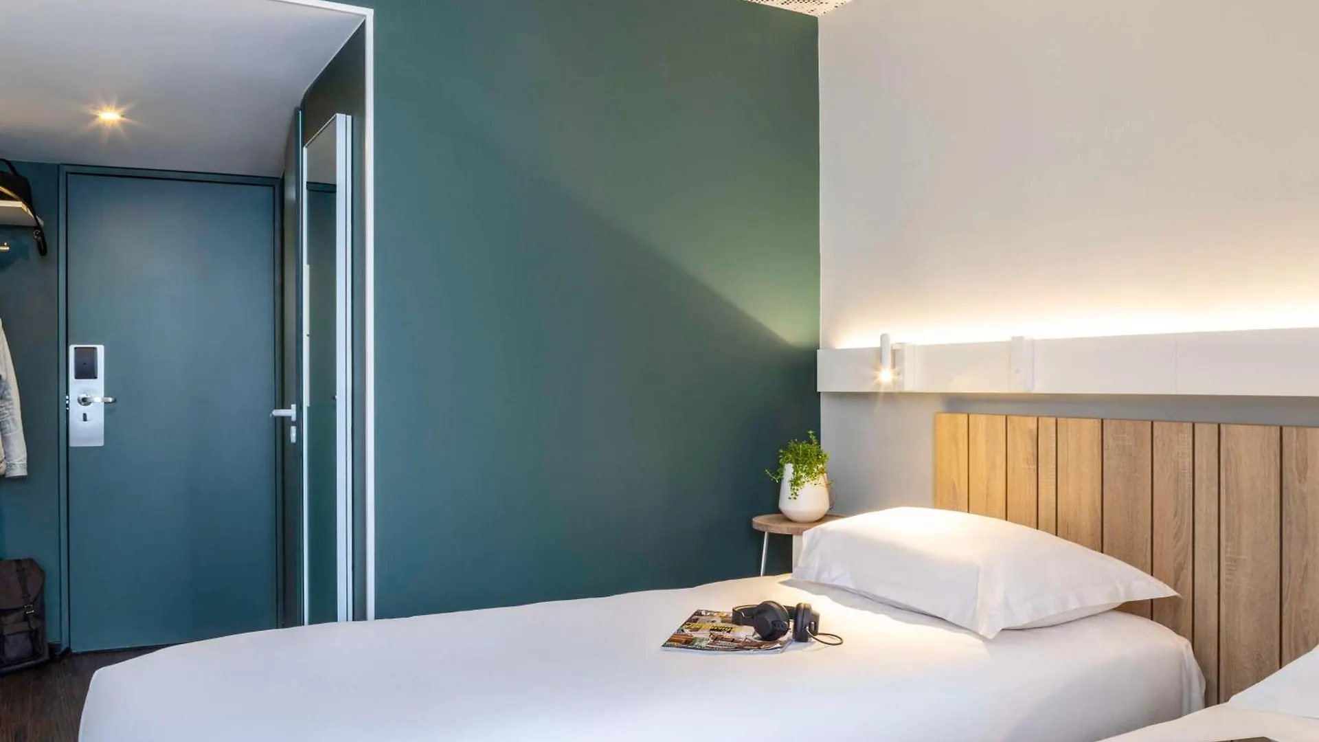Ibis Paris Nation Davout Hotel 3*,  France